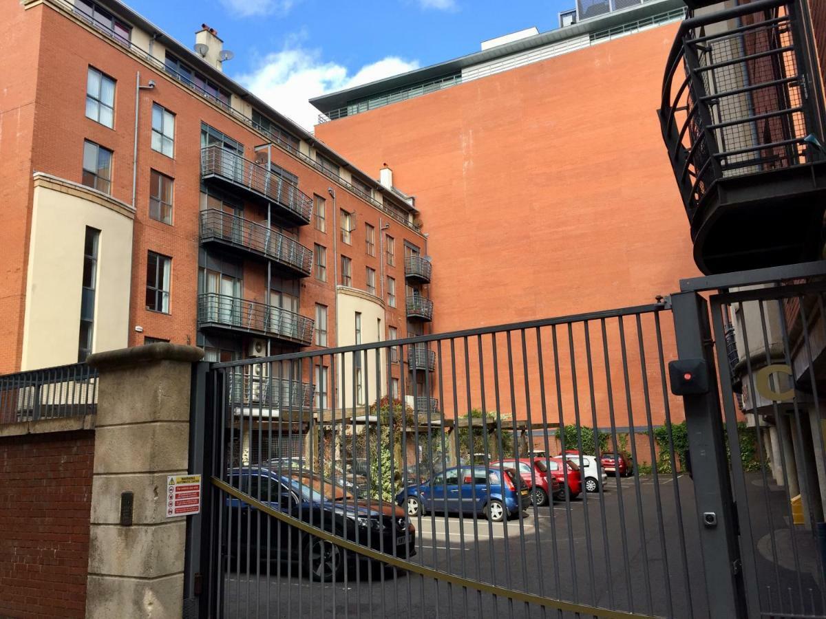 City Centre Belfast Free Parking Luaran gambar
